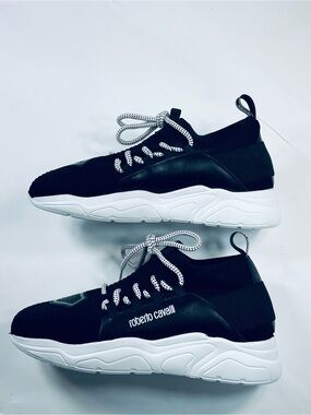 Roberto Cavalli Women’s Size:39 Slip On Shoes Sneakers Black & White Knit NEW